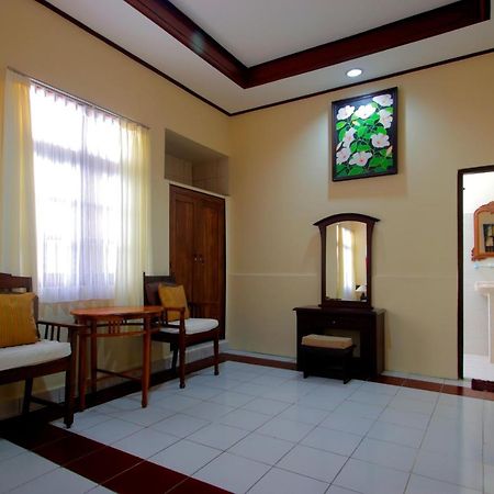 Hotel Jati Sanur Экстерьер фото